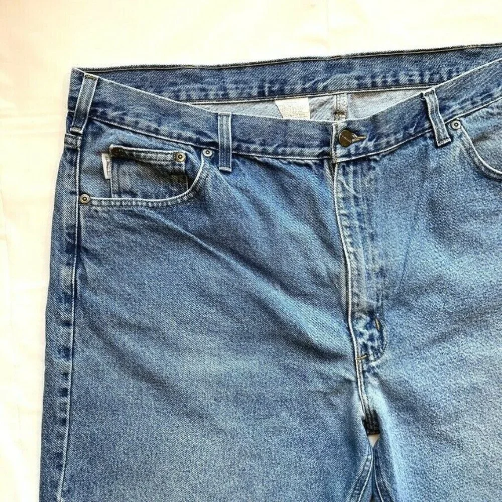 Carhartt Traditional Fit Jeans B18 DST Mens 42x32 Relaxed Medium Blue Wash Denim
